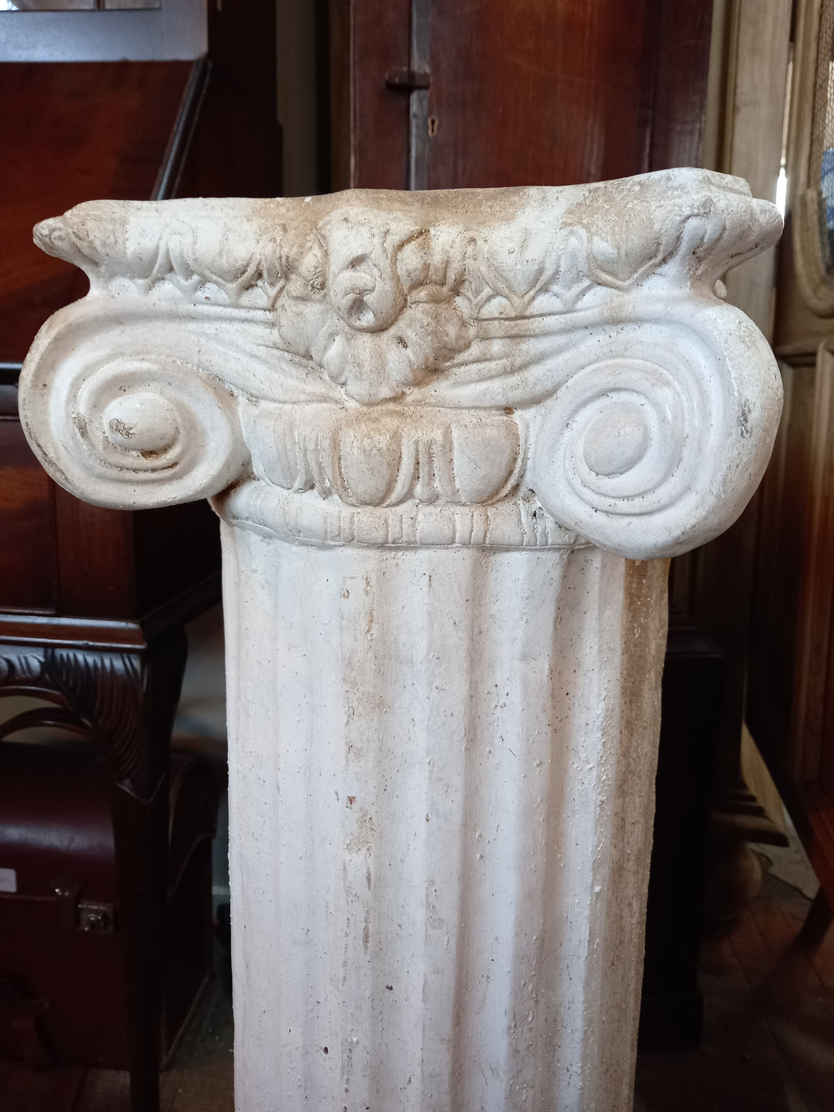 Vintage Column Plinth