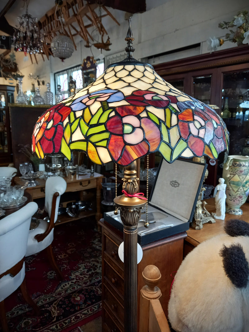 Tiffany Style Floor Lamp - Floral