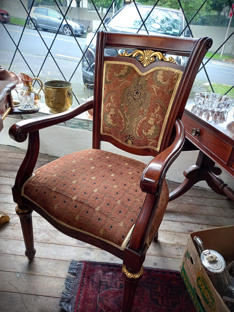 Gaming Table & Chairs Set